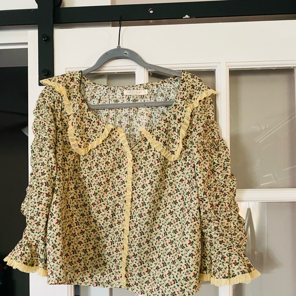 Christy Dawn Floral Blouse with Ruffle Trim - Picture 5 of 9